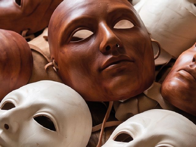 Al via il nuovo corso “La Maschera Neutra”: corpo, presenza e comunicazione